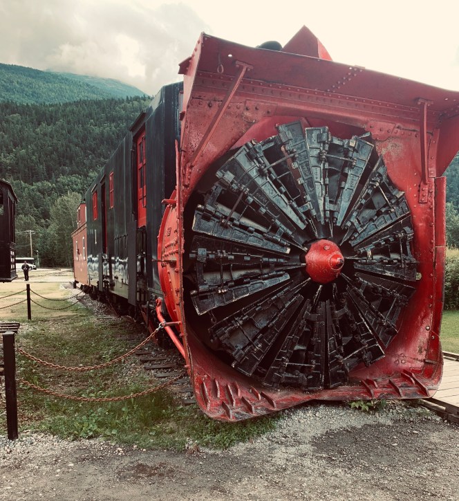 7FE4F30E-8509-4493-AE46-88A7E3369414